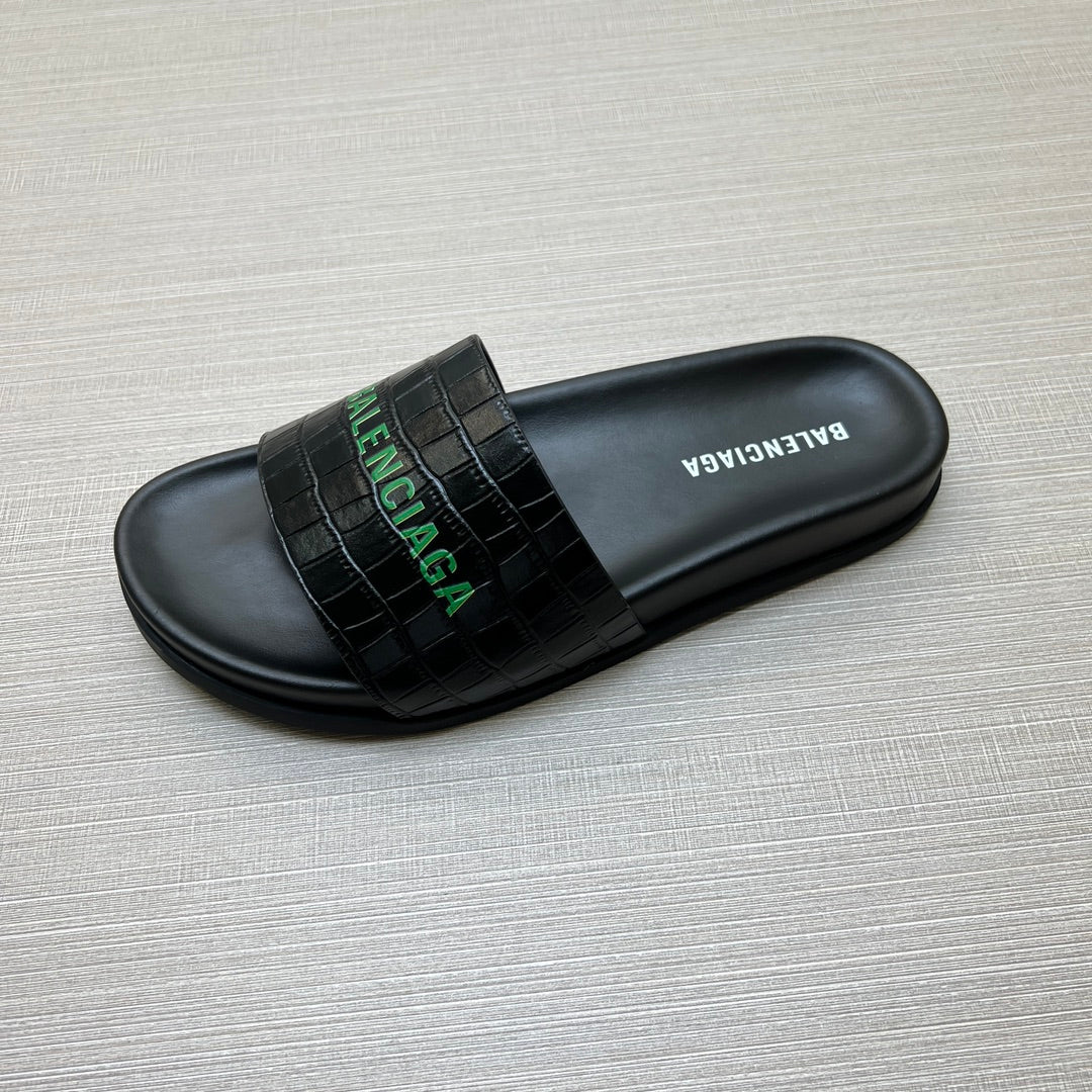 54J99Z Popular slippers