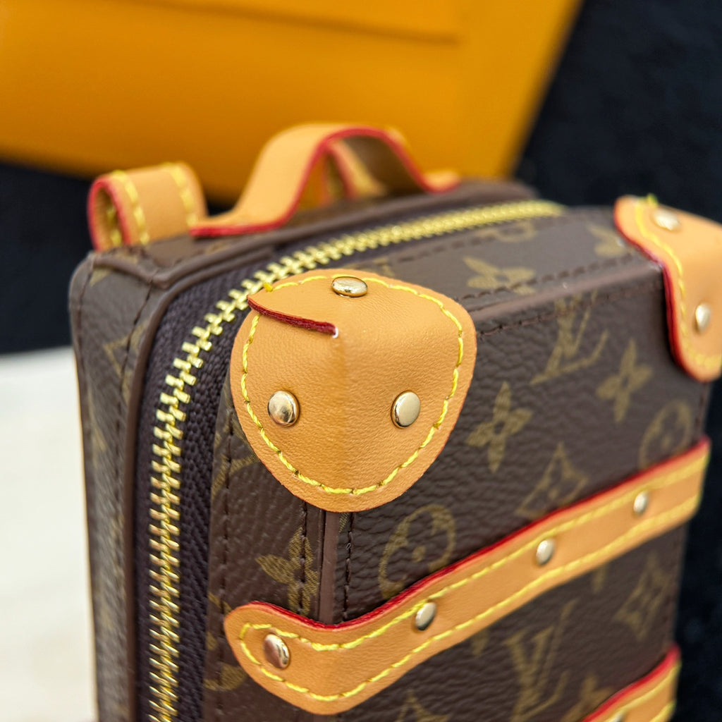 35ZE10A Popular bag 's charms accessories