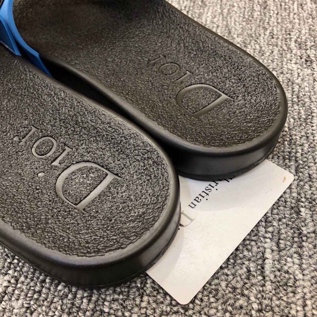 5LD216Z Popular Slippers