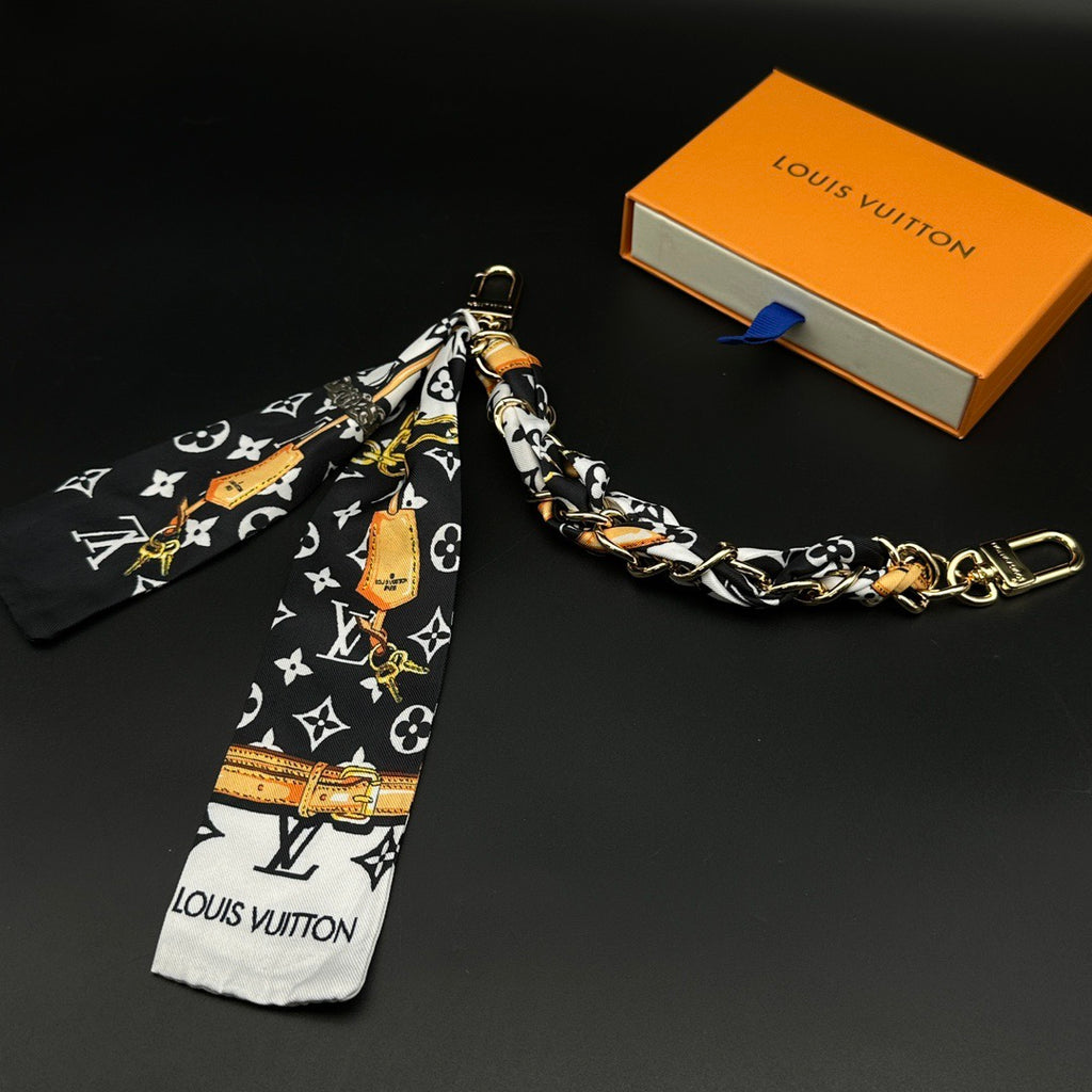 15ZE106A Popular bag 's charms accessories