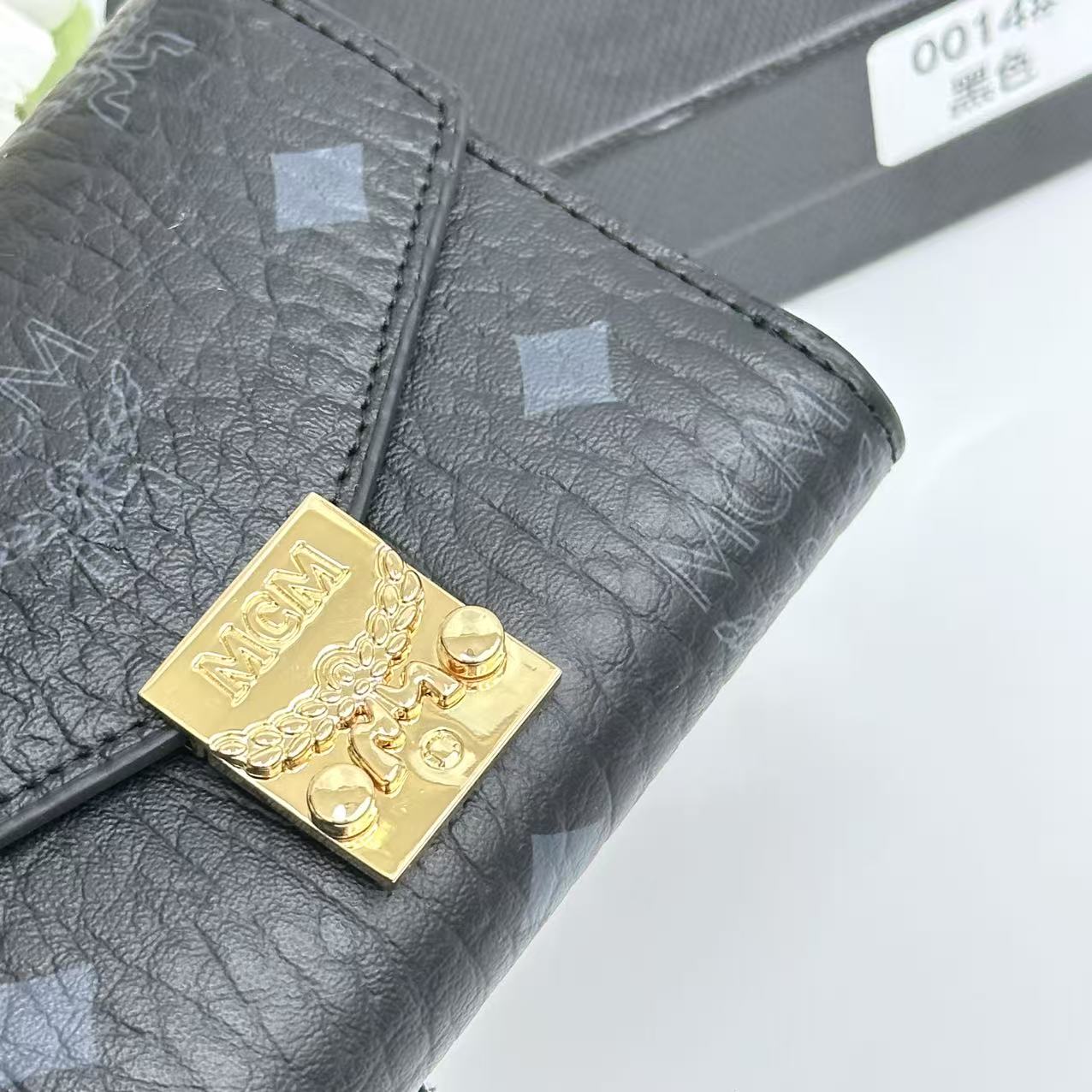136NM13B Popular leather  Wallets