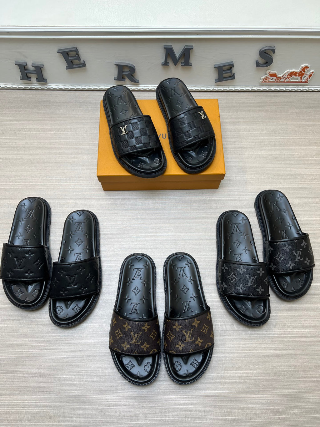 535ZE304Z Popular Slippers