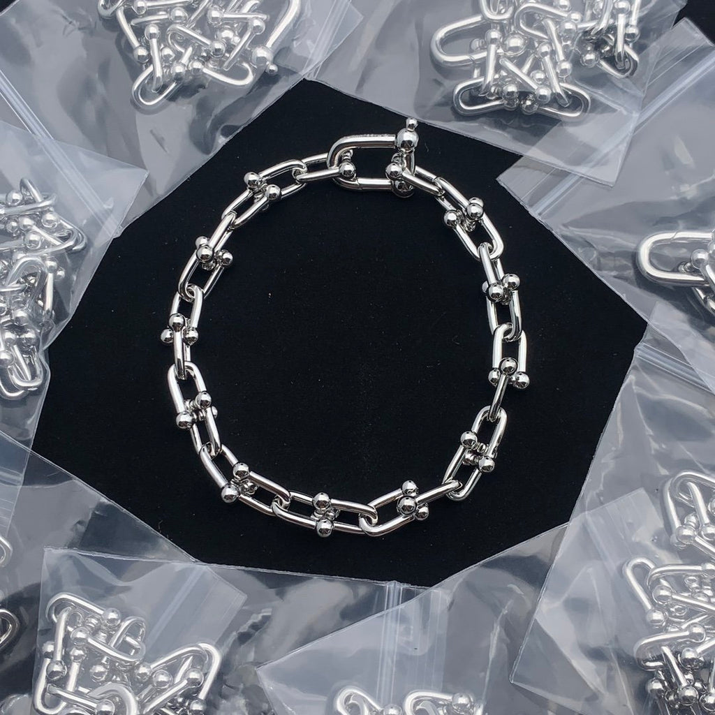 8XT30X  Popular     Earring Bracelets Necklaces