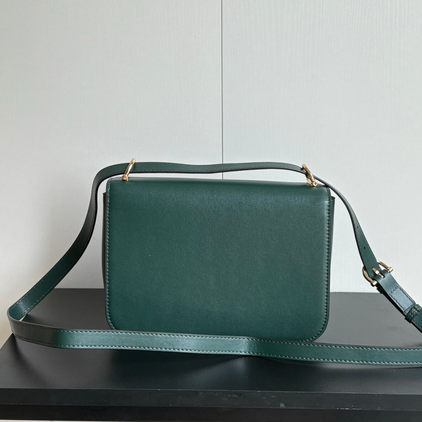 136PB110B Popular leather bag