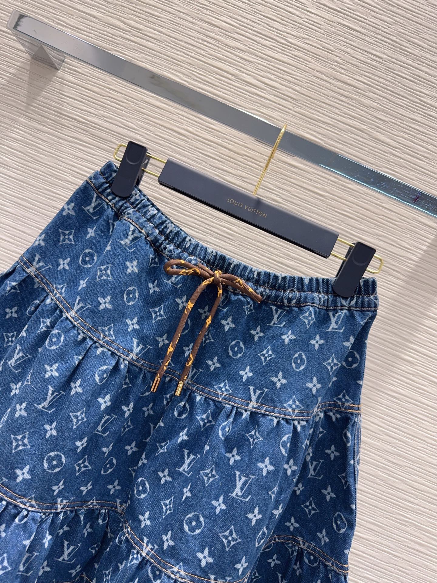 256NE80U Popular  Skirts