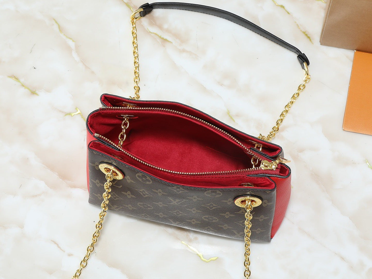 136PE75B Popular leather bag