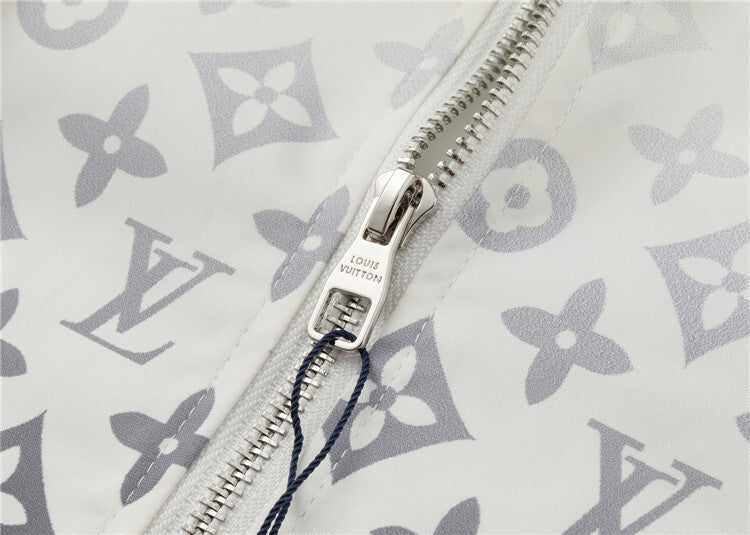 105ZE357U Popular Coats