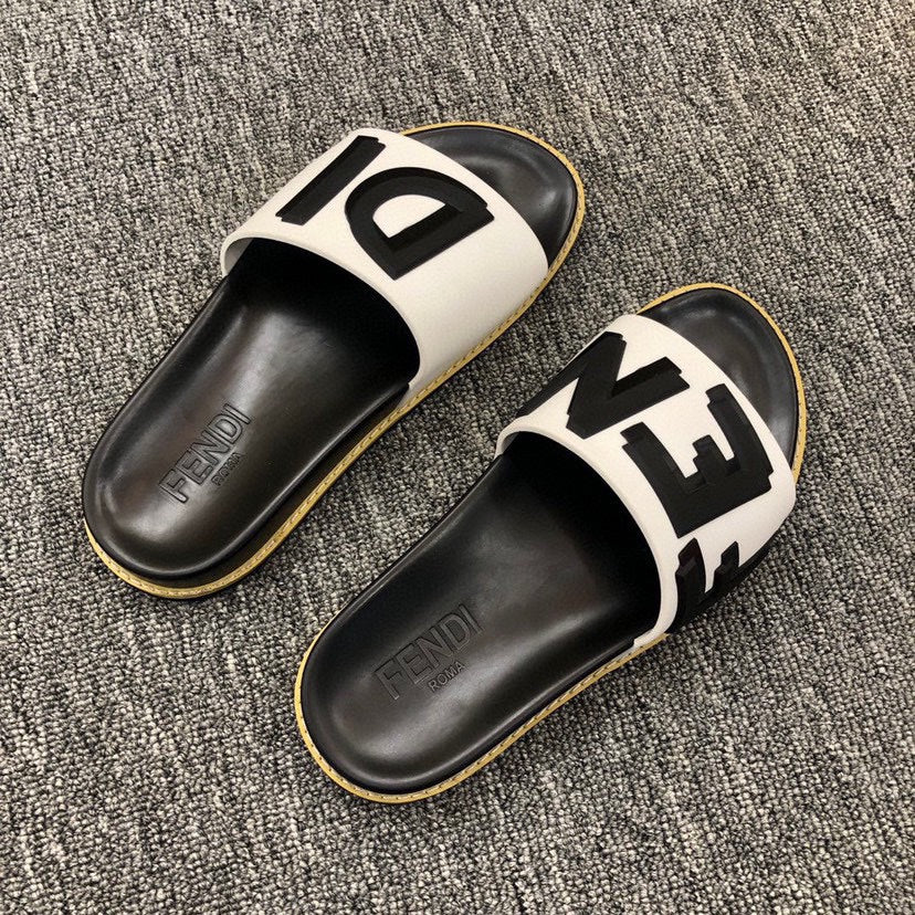 5XF106Z Popular Slippers