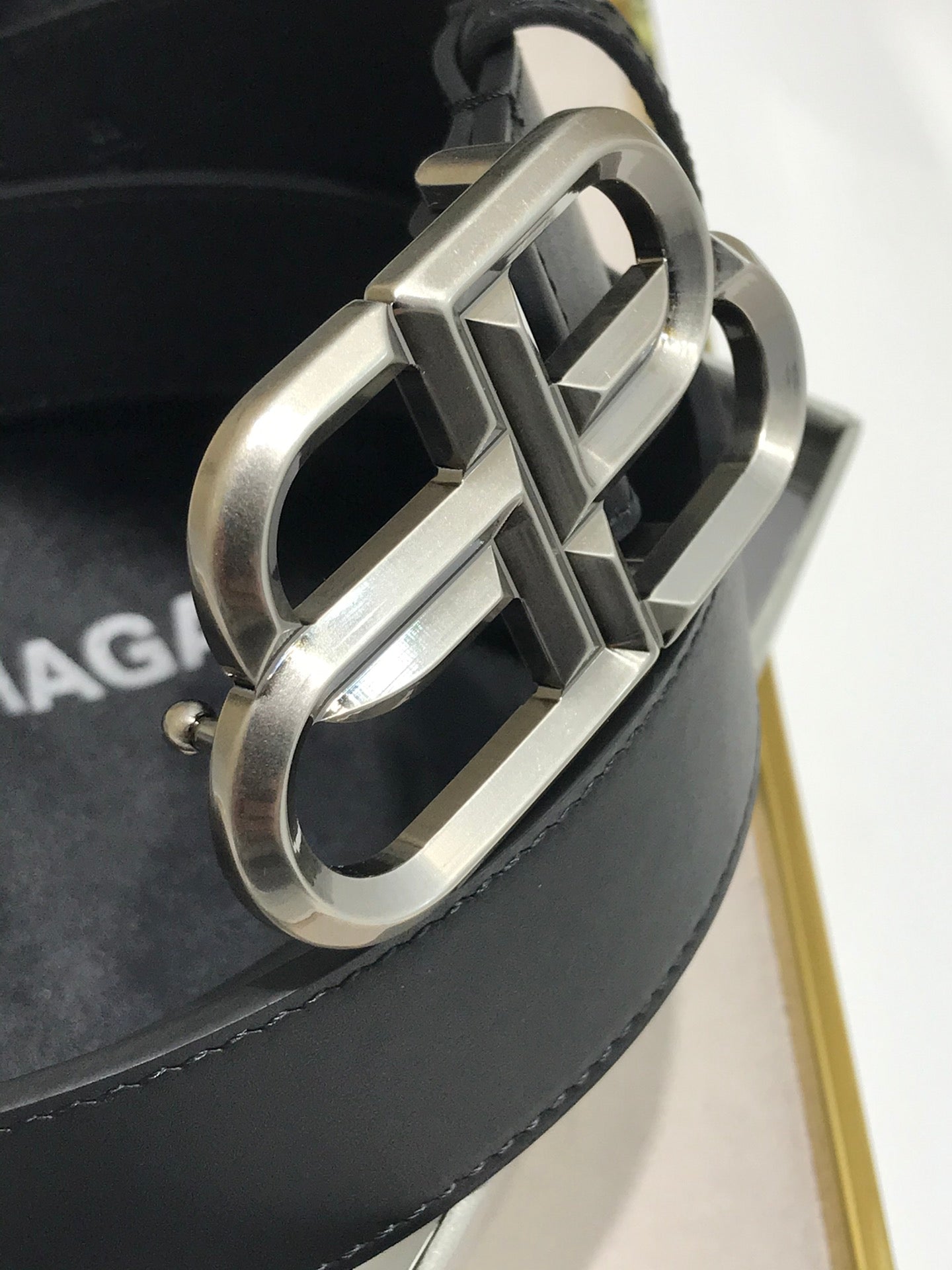 255RJ3P Popular  High quality belt With full package