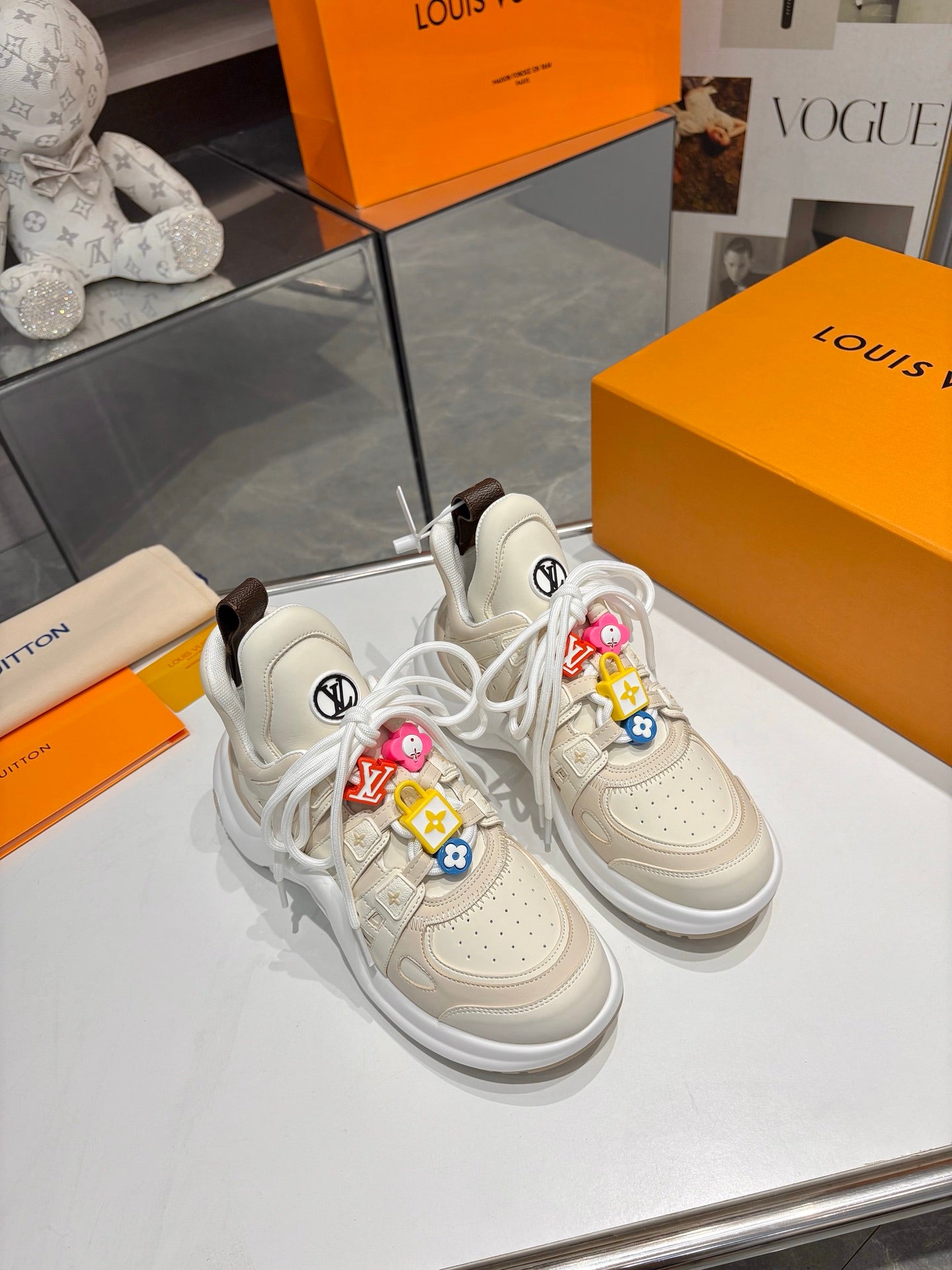 2105QE437Z  Popular high-quality Shoes