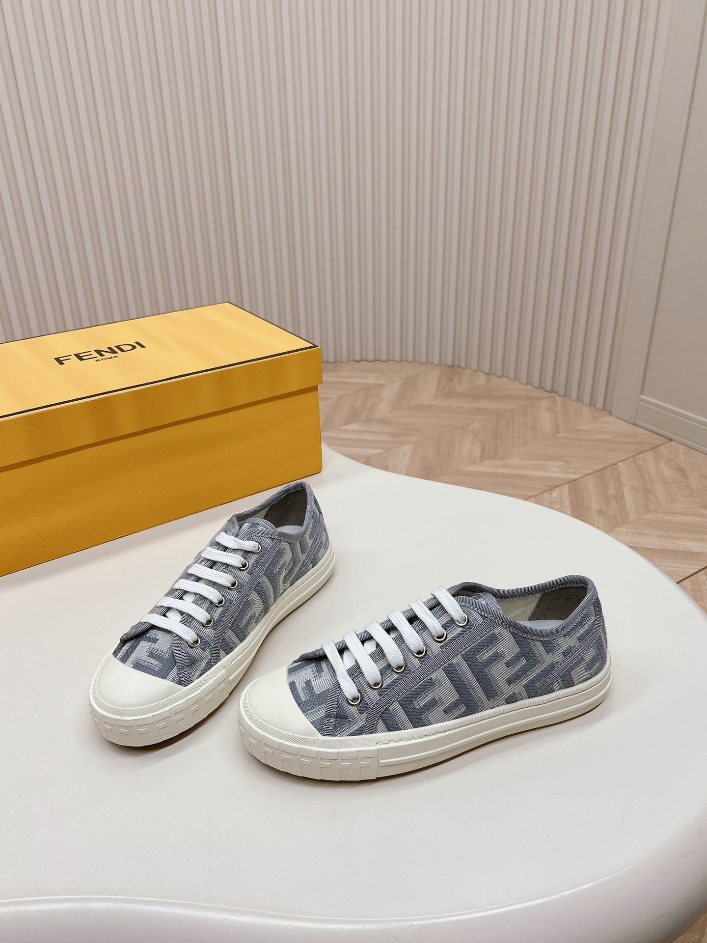 2105QF423Z Popular high-quality Shoes