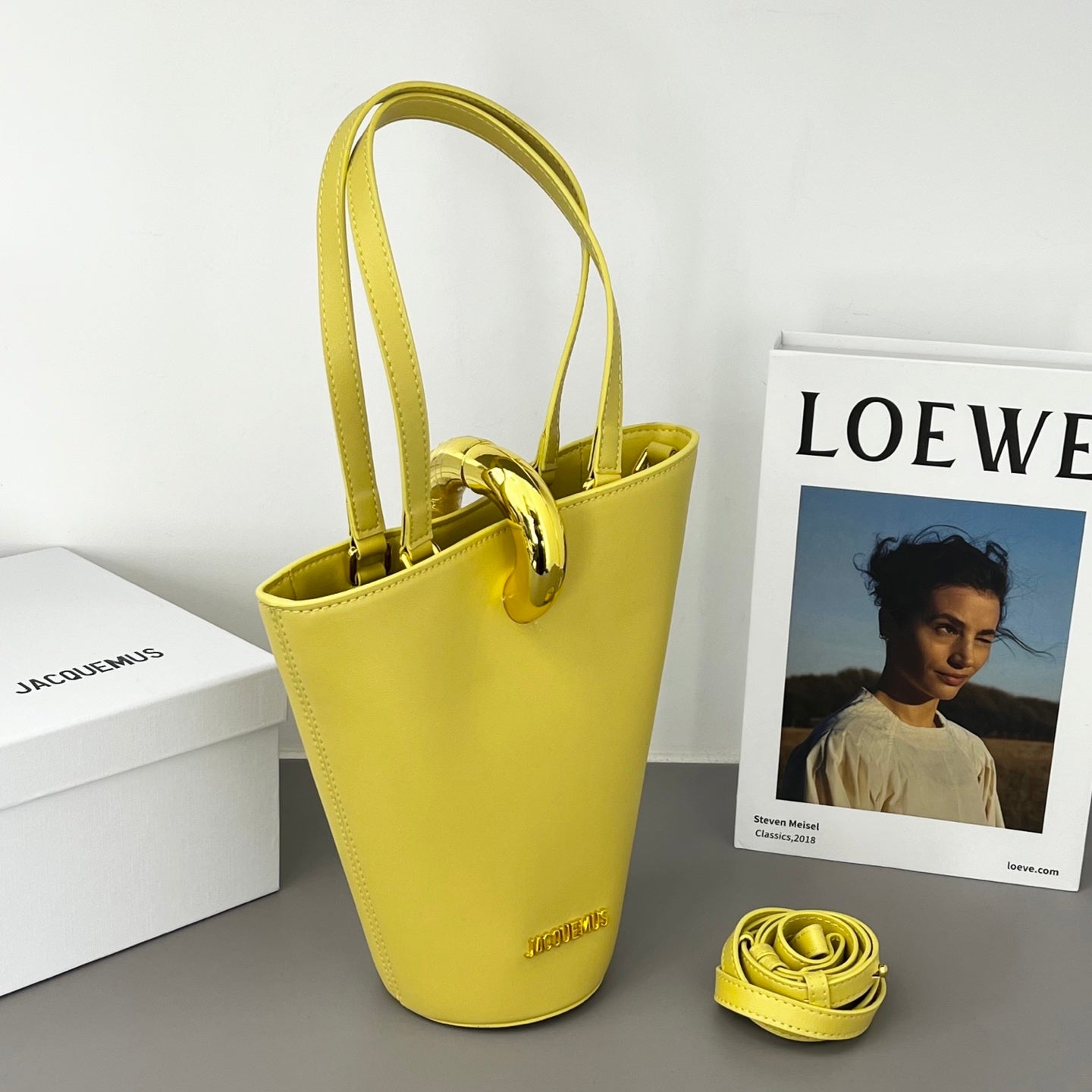 B1P46A139 Popular leather bags