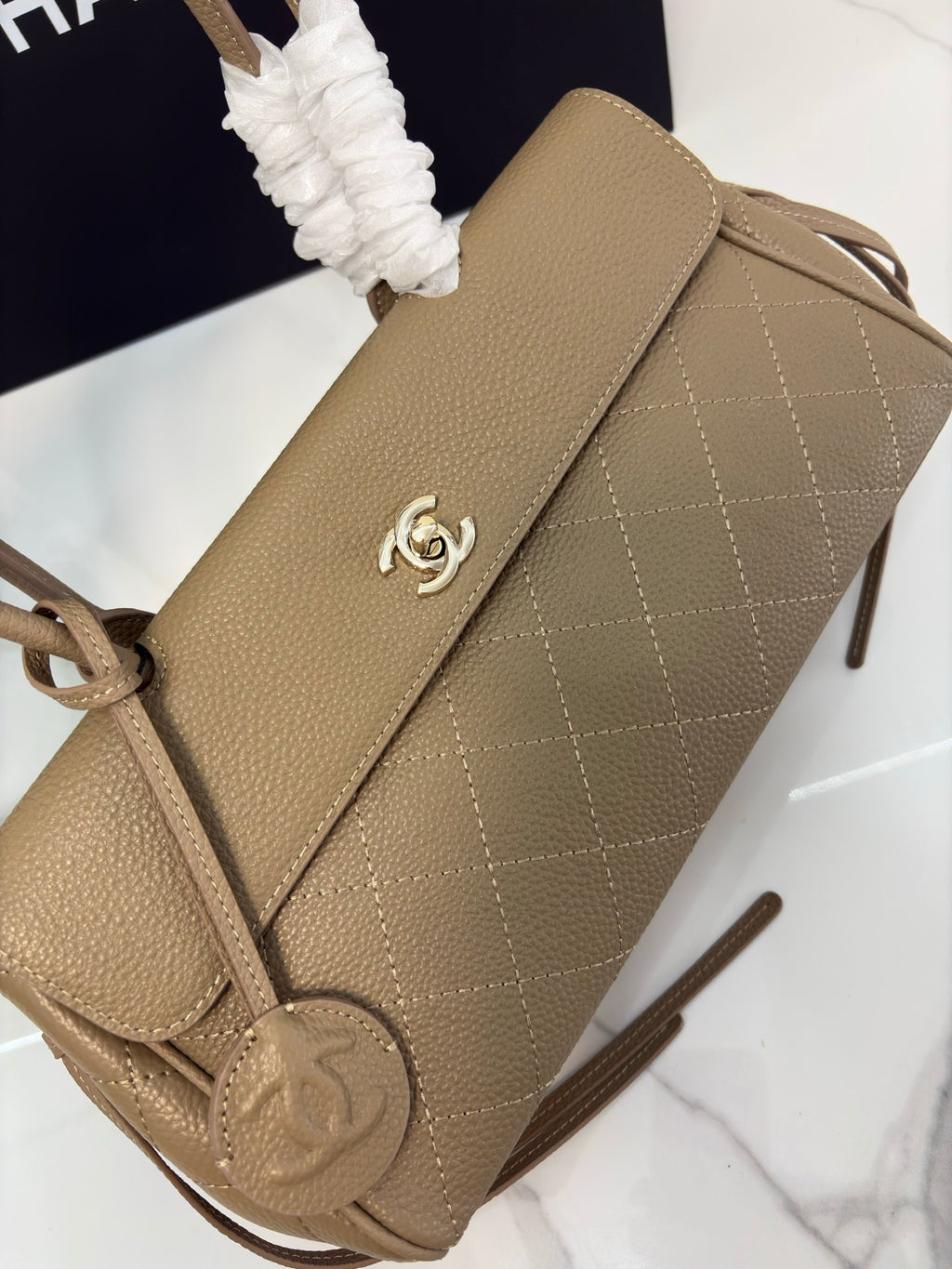 136PC79B Popular leather bag