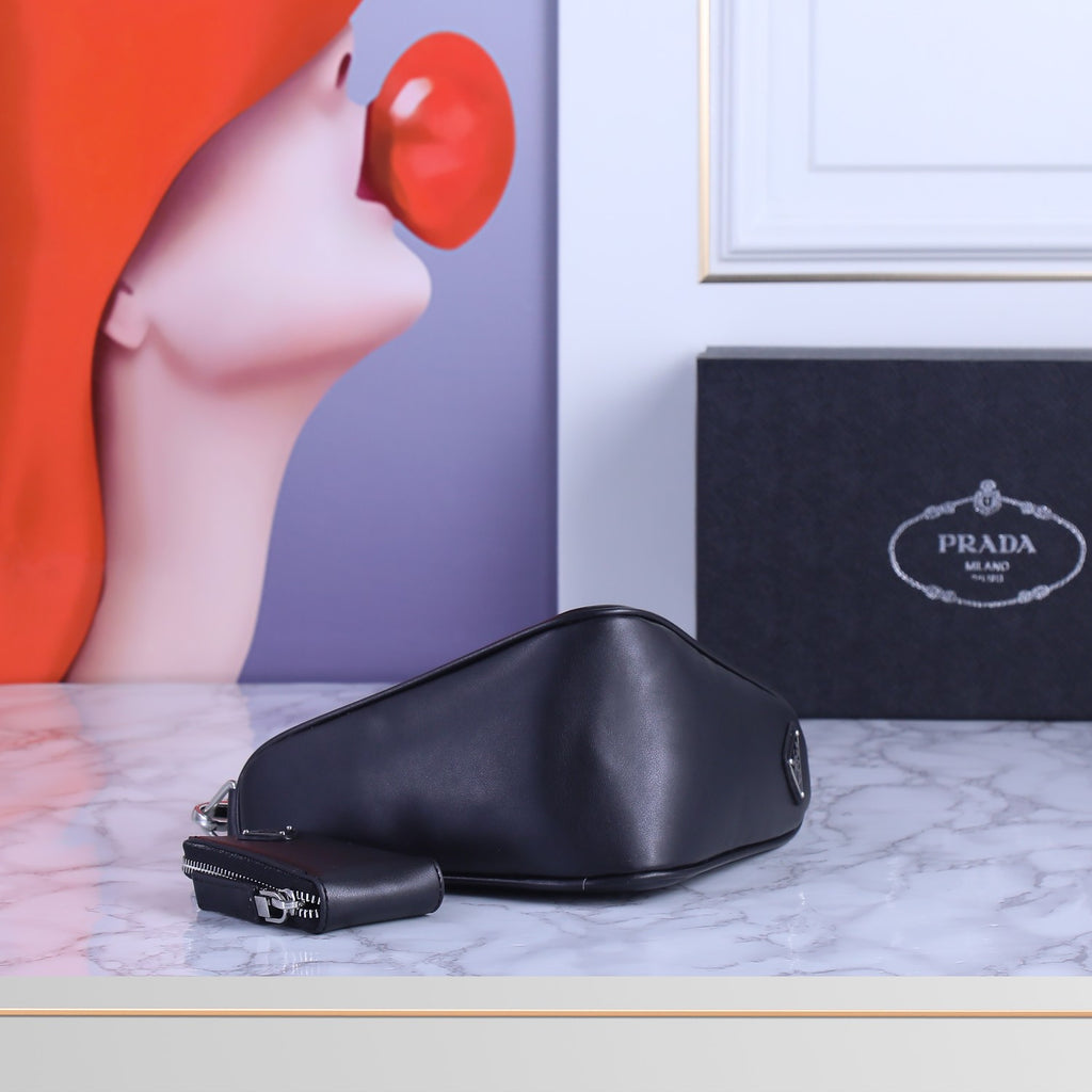 1XPD82B Popular   leather bag 