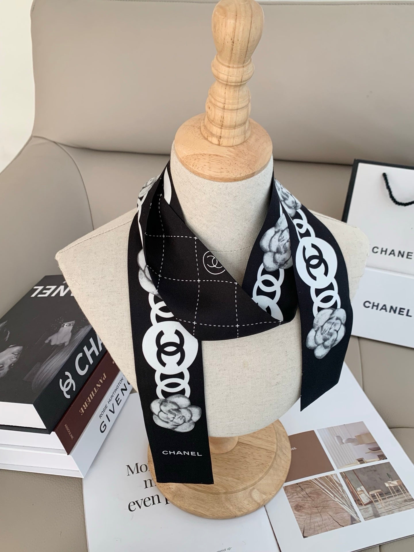 146NC43W Popular Silk Scarve