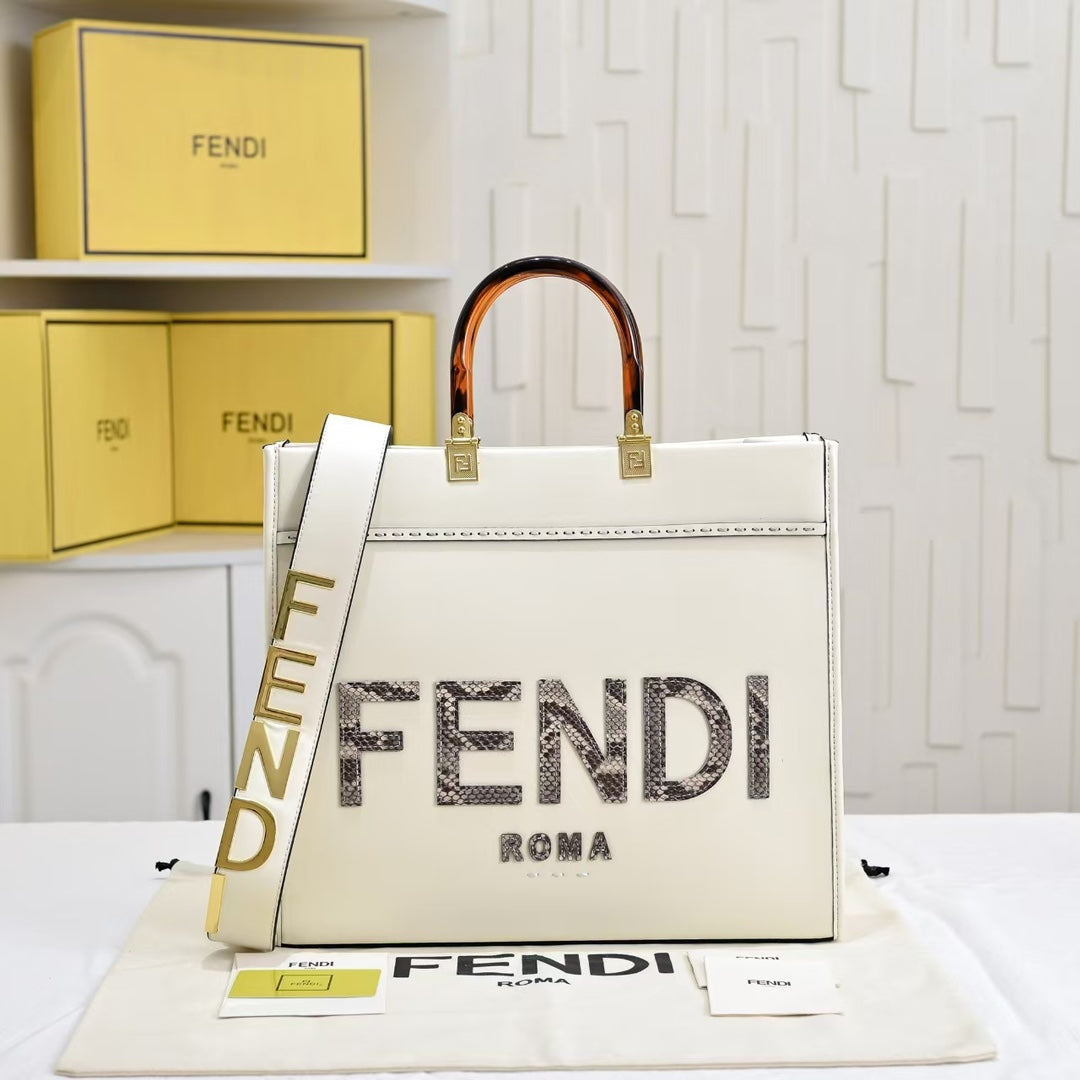 136PF105B Popular leather bag
