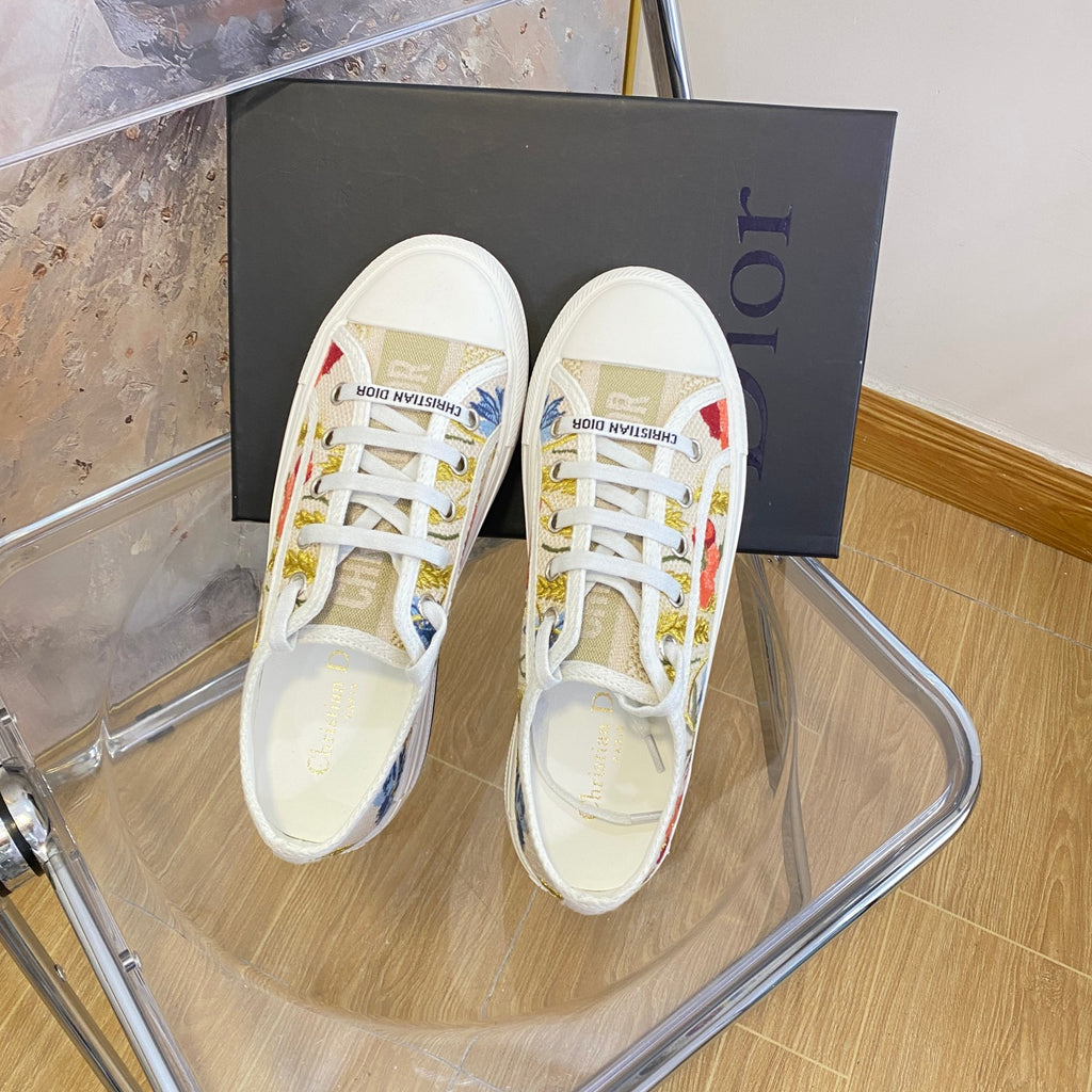 1YD20Z Popular Sneakers