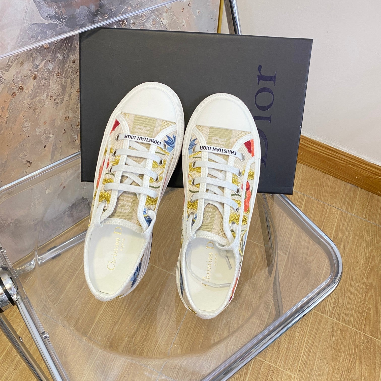 1XD67Z Popular shoes