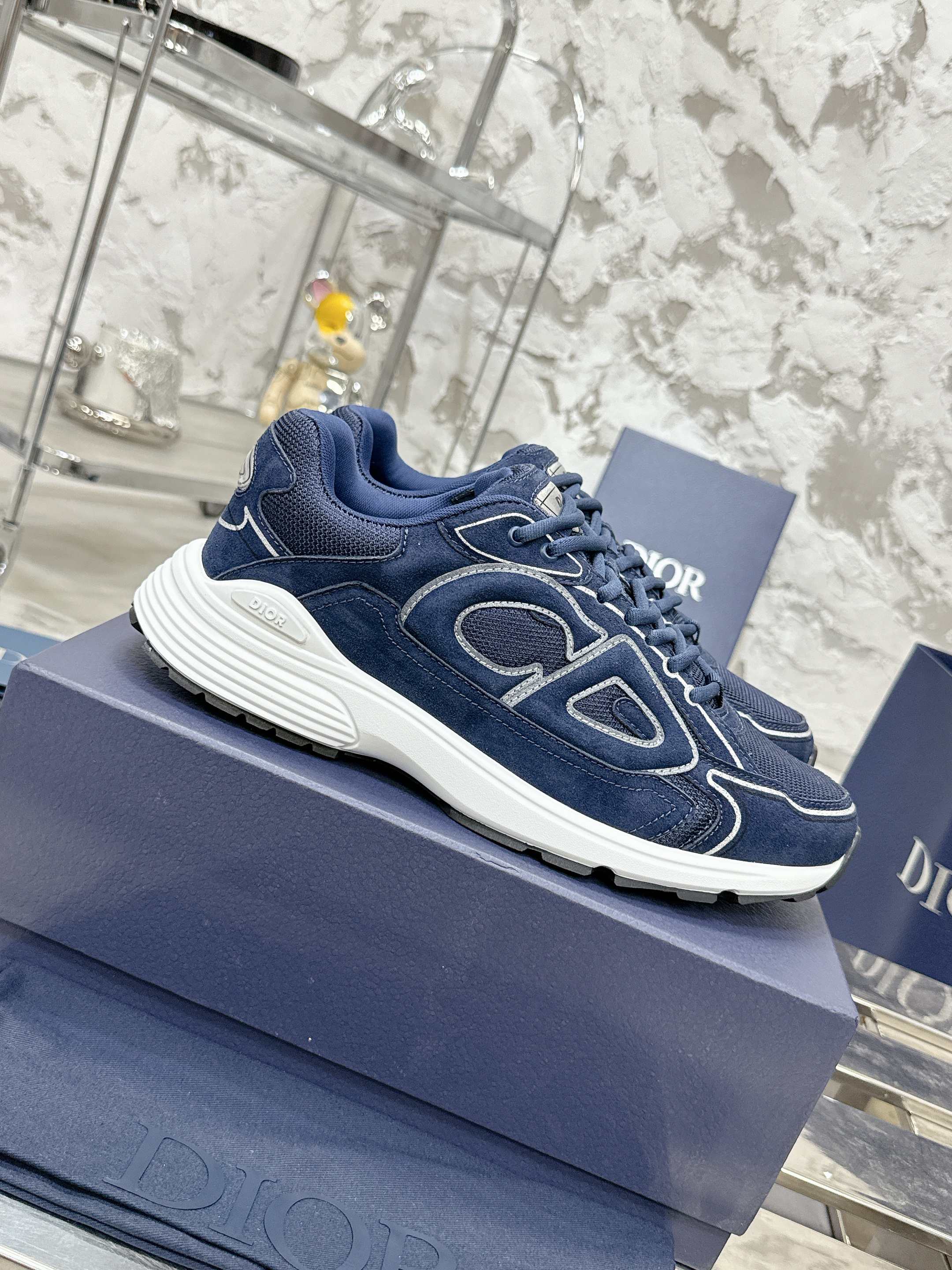 245RD2Z Popular high-quality shoes