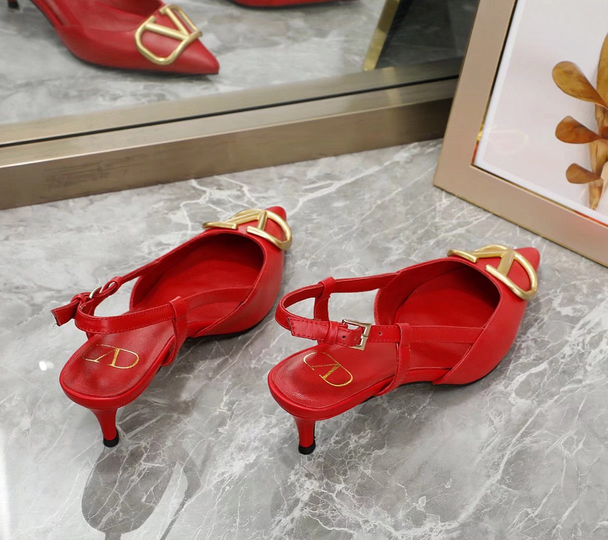 245RVL19Z Popular leather  High heels