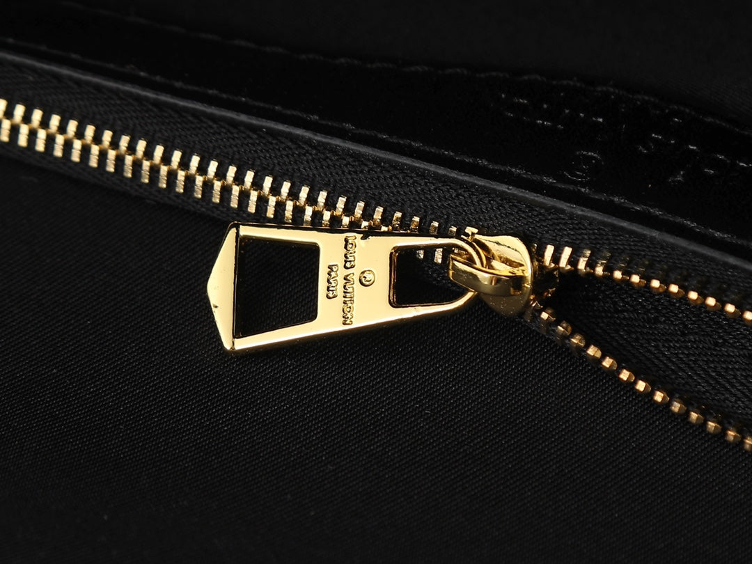 136PE41B Popular leather bag