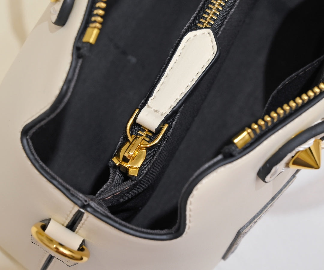 1WF110B Popular   leather bag