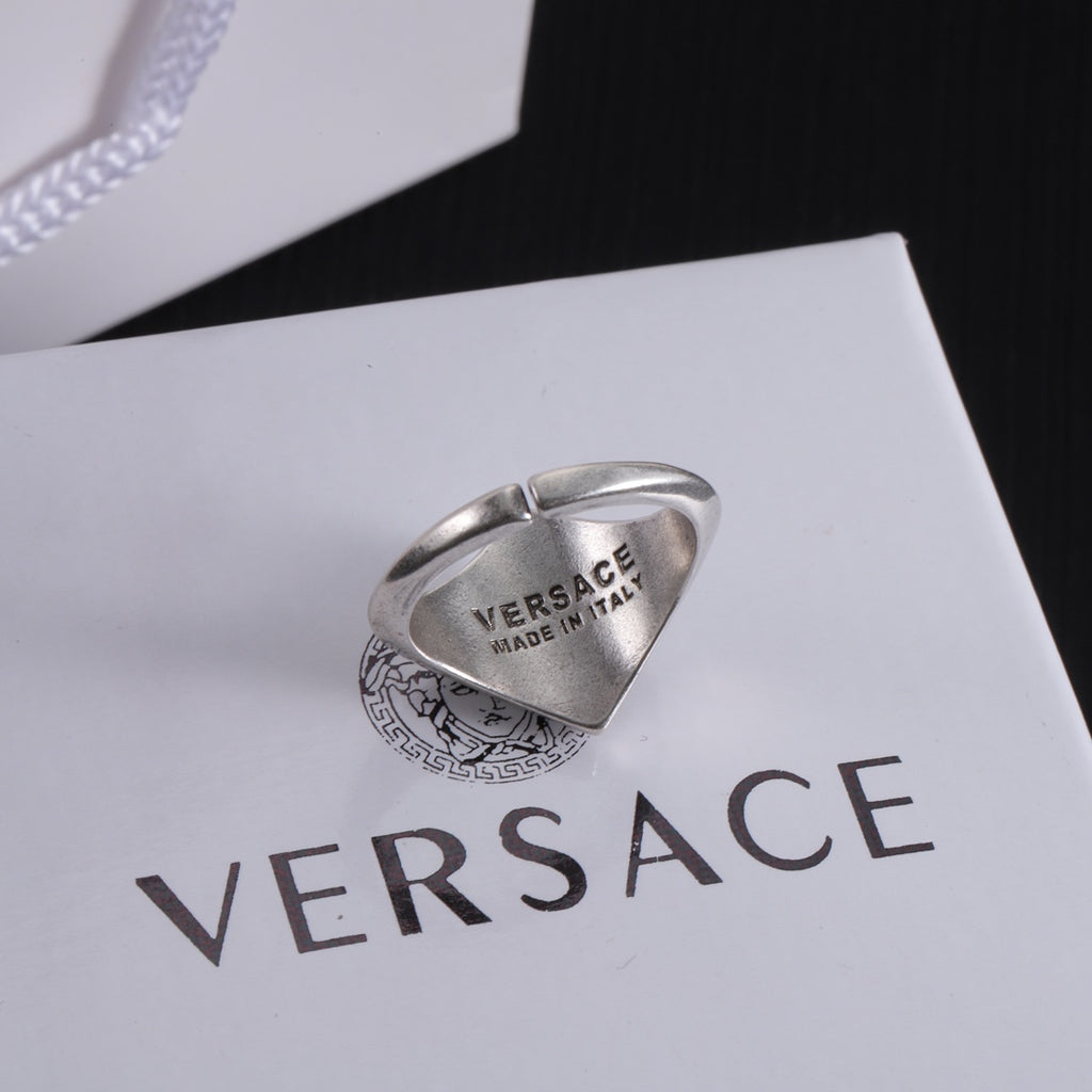 14V455E  Popular   rings  and high quality Earrings