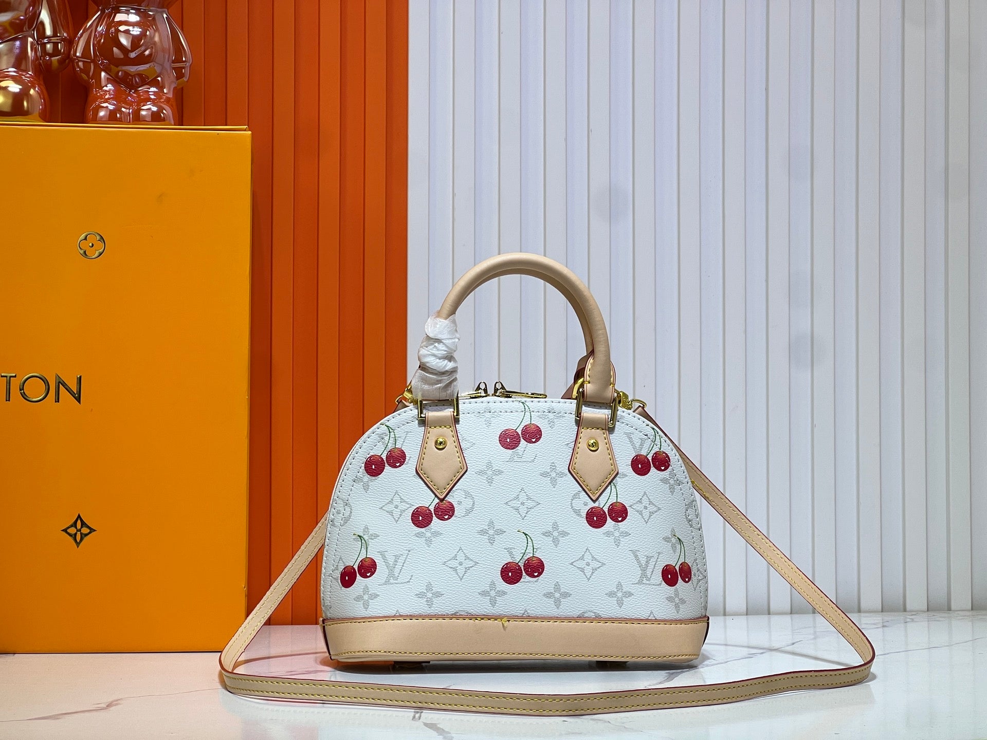 146PE85B Popular leather bag